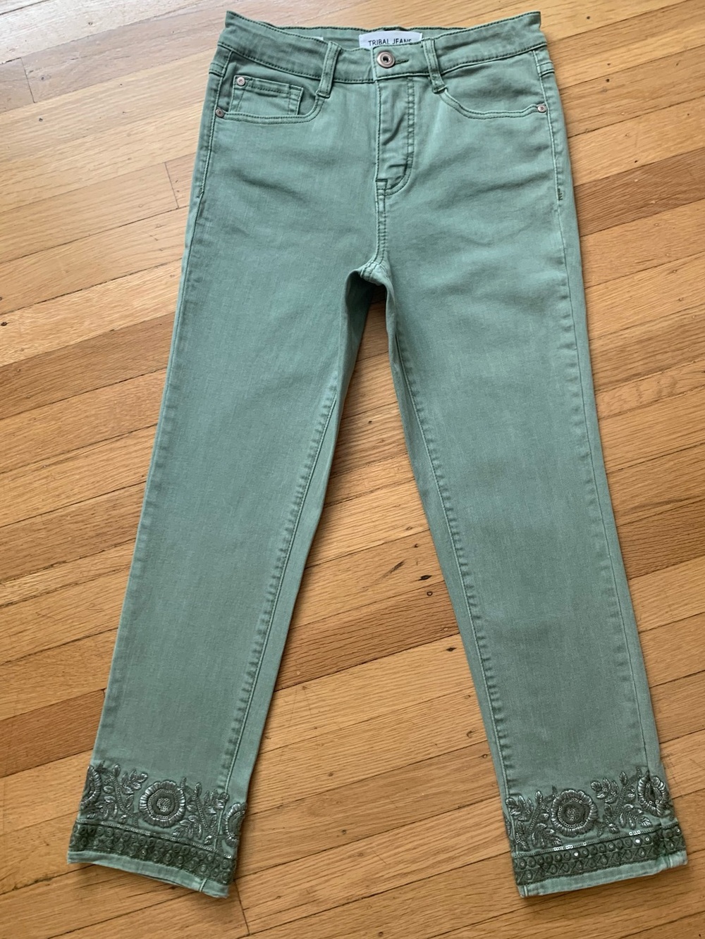 VGUC Tribal Jeans Sage Green Audrey Mid-Rise Slim Crop/Capri Jeans Womens Size 2